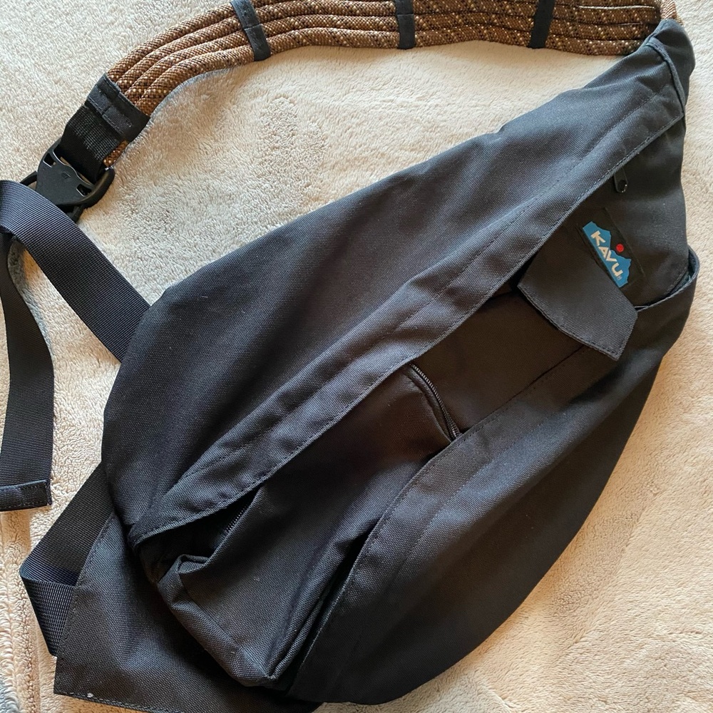 KAVU rope sling bag